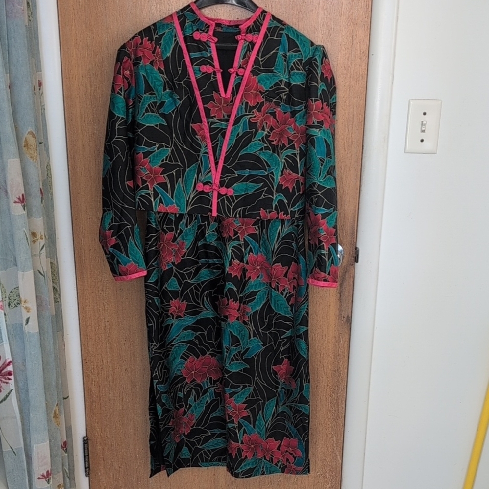 Asian Inspired Custom Christmas Dress- Unique! Stunning! - Picture 6 of 15